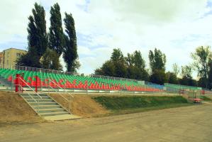 Nowa trybuna na stadionie im. Braci Gadajów [ZDJĘCIA]